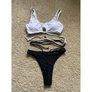 Womens Black & White Tie Lace Keyhole Cheeky Bikini Swimsuit - Medium